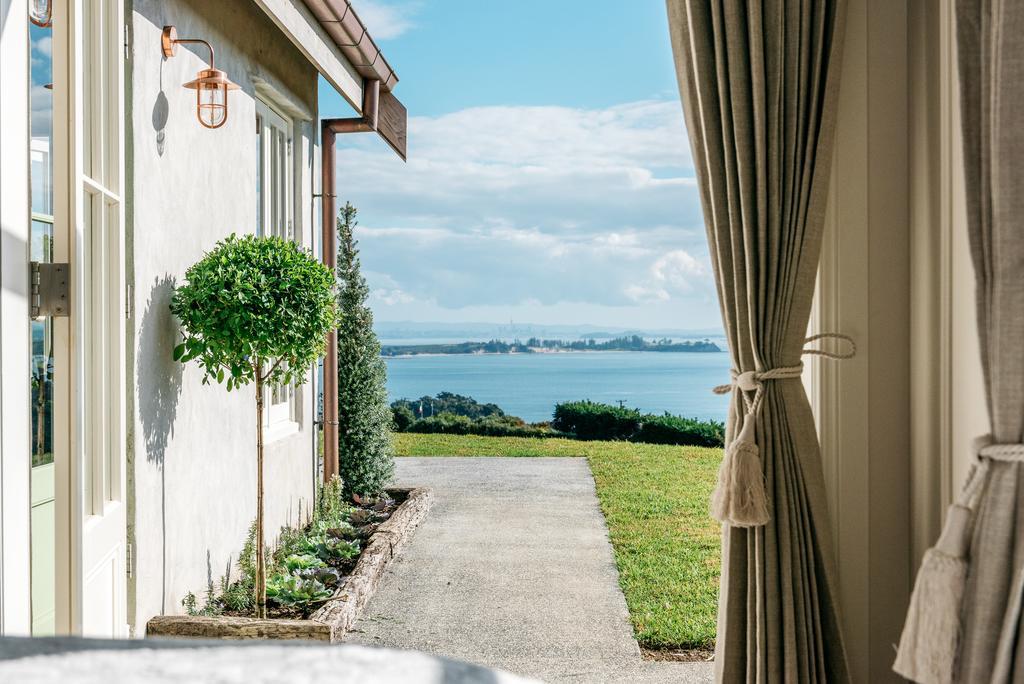 Mudbrick Cottages Oneroa Esterno foto